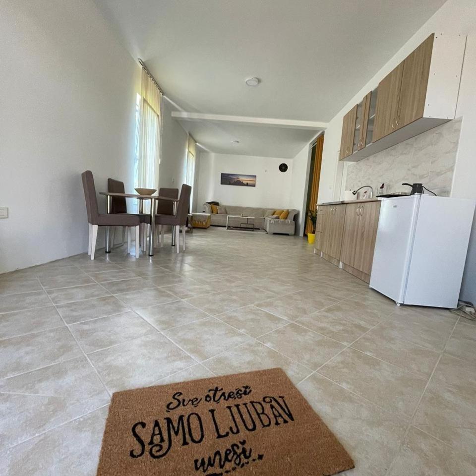 Apartman Maj Bijelo Polje Habitación foto